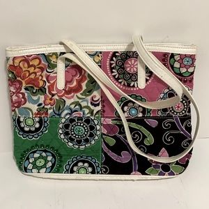VERA BRADLEY SHOULDER BAG FLORAL PATCHWORK SMALL